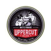 Uppercut Deluxe Pomade Matte, pot: texture matte naturelle pour tous types de cheveux.