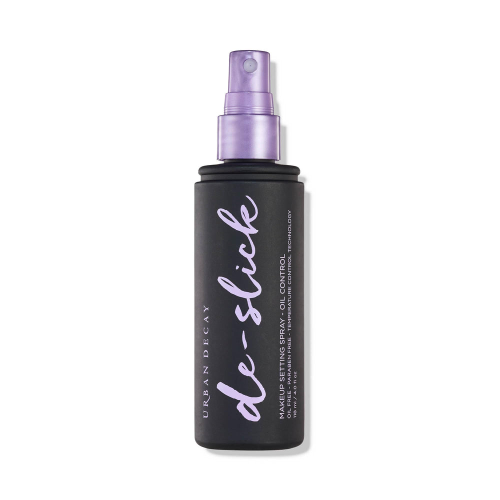 URBAN DECAY De-Slick spray matifiant visage, réduit l’huile durablement.