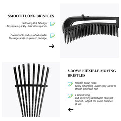 URTHEONE brosse demelante noire en action sur cheveux mouilles.
