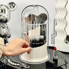 Organisateur pinceaux UShioart avec couvercle étanche pour rangement propre.