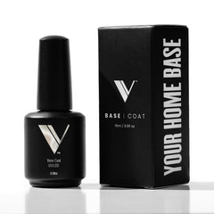 V Beauty Pure – bouteille base coat assure adhésion durable.