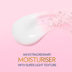 Vaseline Gluta-Hya : peau douce et réconfortée toute la journée.