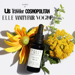 Vegan Mia nourrit cheveux avec argan-castor-jojoba pour plus de brillance et vigueur.