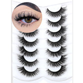 Cils Veleasha duveteux et légers, regard naturel et discret.
