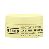 Versed Doctor's Visit masque-visage dans emballage élégant promettant un éclat renouvelé.