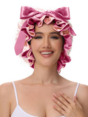 Vettres bonnet satin pour dormir sur mannequin, idéal pour cheveux bouclés.
