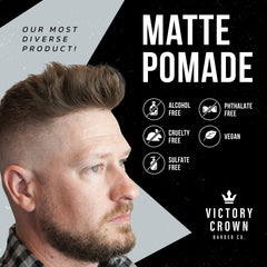 Victory Crown Pommade tenue-legere offre une fixation légère au quotidien.