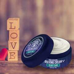 Parfum naturel de sauge sclarée apportant une sensation masculine avec Viking Revolution.