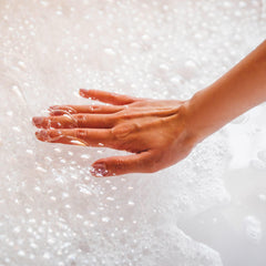 Village Naturals Bain Lait Douceurs: facilité d'utilisation et douceur cutanée.