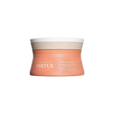 Soin VIRTUE pour boucles: application du beurre sans rinçage avec hydratation légère