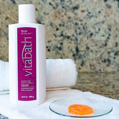 Vitabath Plus mousse bain crème gélee pour une expérience spa à domicile.