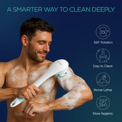 La brosse VOYOR avec longue poignee ergonomique atteint facilement le dos.