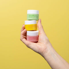 Masque lèvres W7 pamplemousse, parfum vif et hydratation.