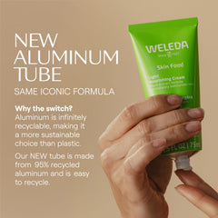Weleda Skin Food Light application mains, rituel quotidien pour hydratation durable.