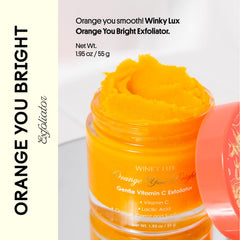 Exfoliant Orange You Bright de Winky Lux, grains microgranulaires pour peau plus lisse.