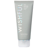 Wishful Yo Detox Charbon visage et corps, gommage en enzyme en bouteille.
