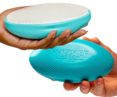 Design compact et ergonomique de WIZKER, facile à saisir pendant le rasage.