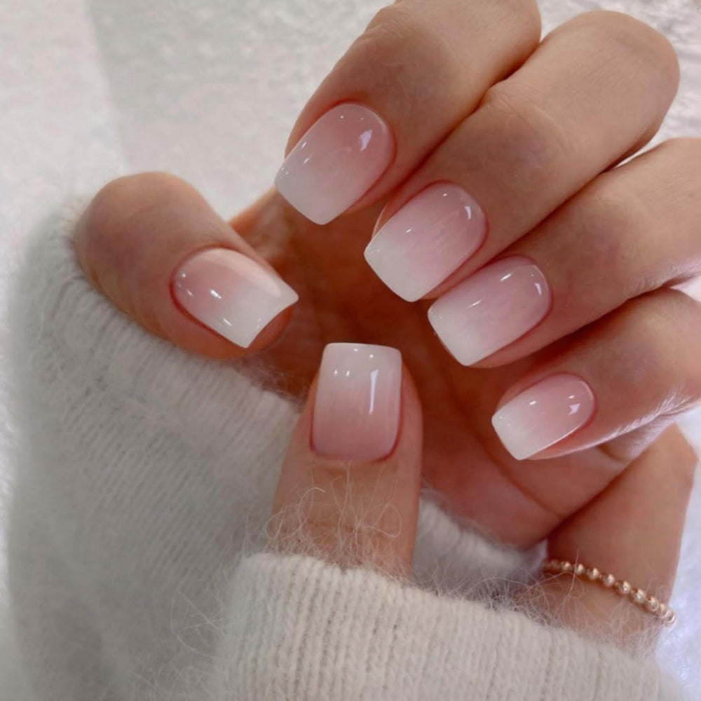 Ongles XCREANDO Ombre Rose – dégradé naturel et élégant.