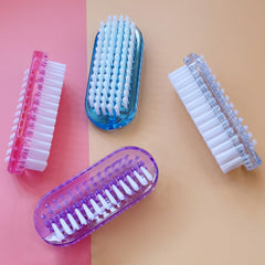 Quatre coloris de la brosse Xjinmin pour une utilisation colorée et pratique.