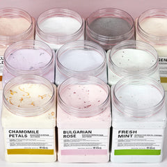 Application du masque gelé YMEYFAN sur le visage, retrait facile et propre.