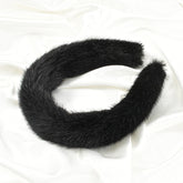 Bandeau Yonchic en fausse fourrure noir pour un confort quotidien
