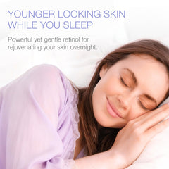 Texture riche et onctueuse de YOUN Beauty lors de l’application nocturne.