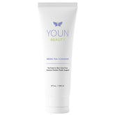 Bouteille du nettoyant visage au thé vert YOUN Beauty, hydratant et doux.