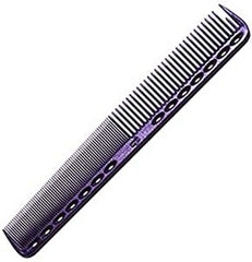 Le peigne Y.S. Park YS-339 en pourpre profond assure une tension précise pour des coupes nettes.