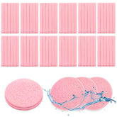 Éponge visage compressée Ysanciuu rose, démaquillage doux et efficace.