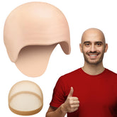 Calotte chauve Zadin portée sur tête pour un look cosplay élégant.