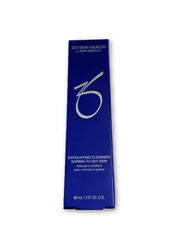 ZO Skin Health Exfoliating Cleanser format voyage, nettoie en douceur les impuretés de la peau