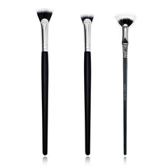 Zvrlampro brosse fan-mascara 3pcs ensemble, pratique pour voyage et retouches rapides.