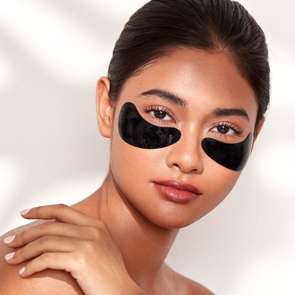 Patchs masque Yeux Diamant Noir 111SKIN application rapide de 20 minutes.
