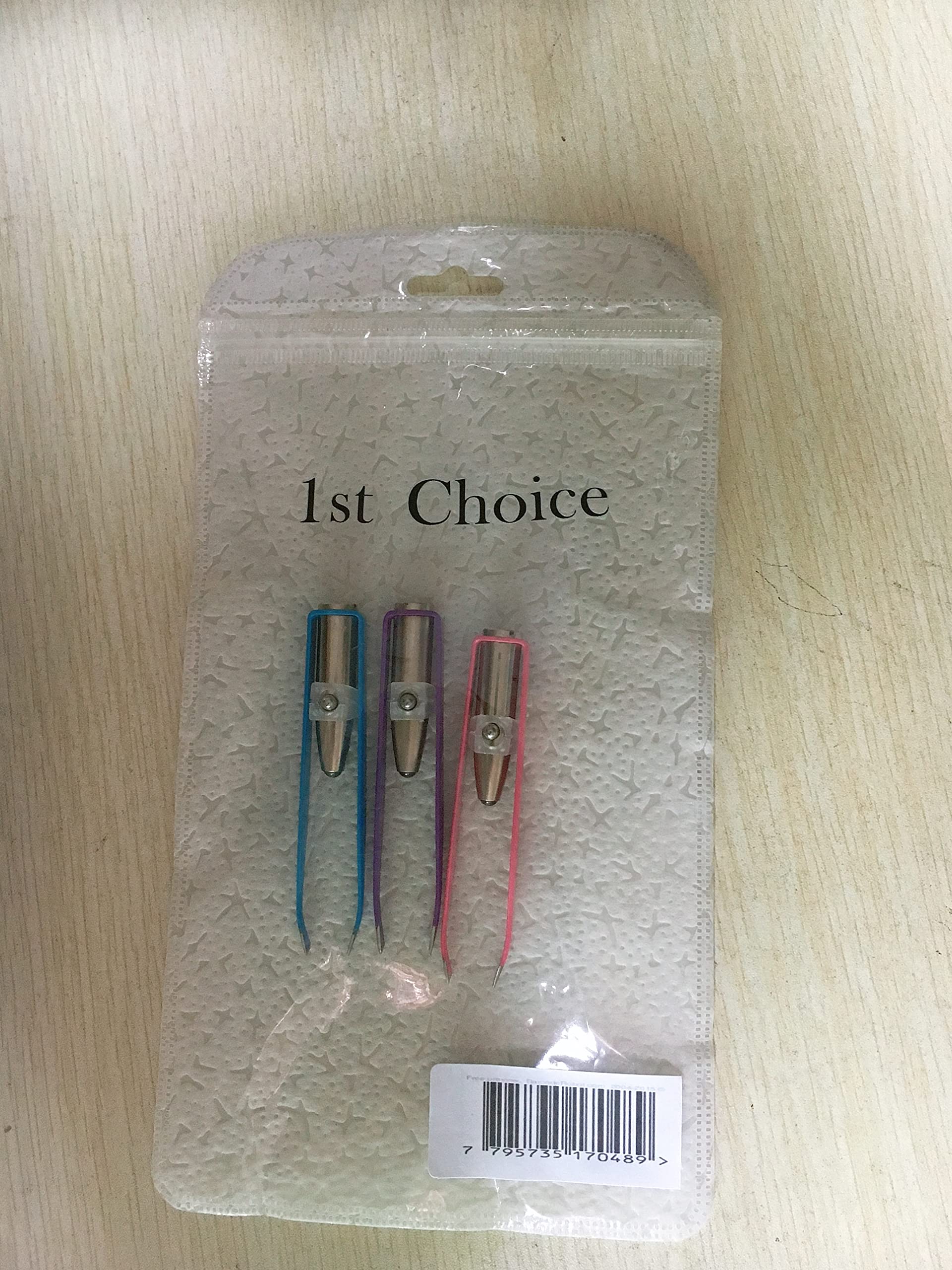 Pinces lumineuses 1st Choice, rangement compact et usage nomade en beauté.