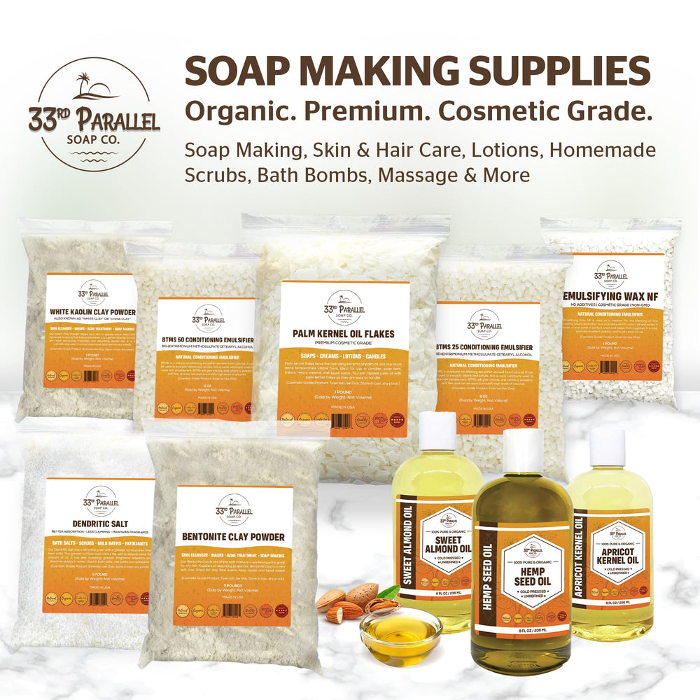 Massage corporel avec huile d'amande douce biologique, texture veloutée et agréable signée 33RD PARALLEL SOAP CO.