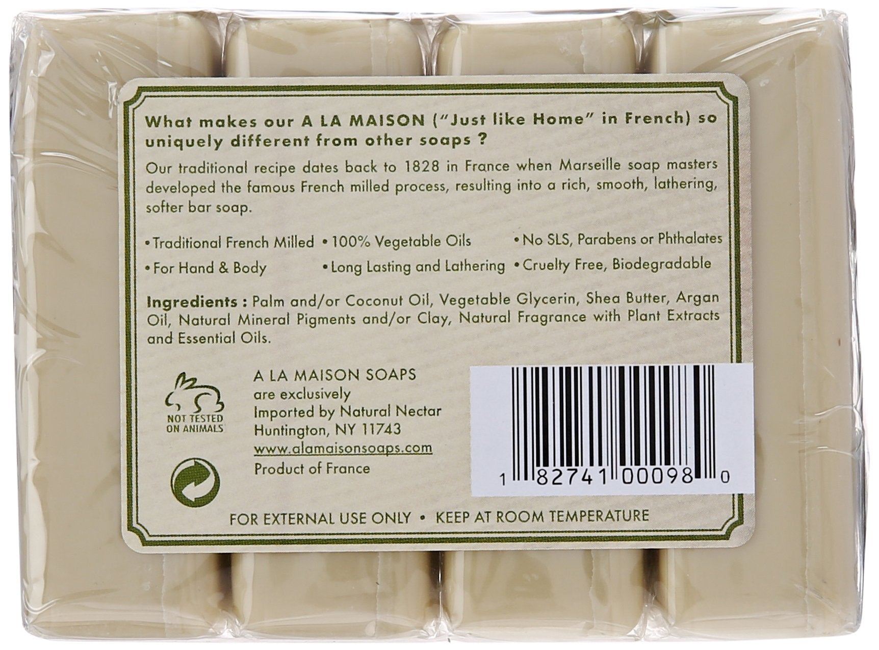A LA MAISON Savon menthe romarin, texture mousseuse, soin nourrissant pour les mains.