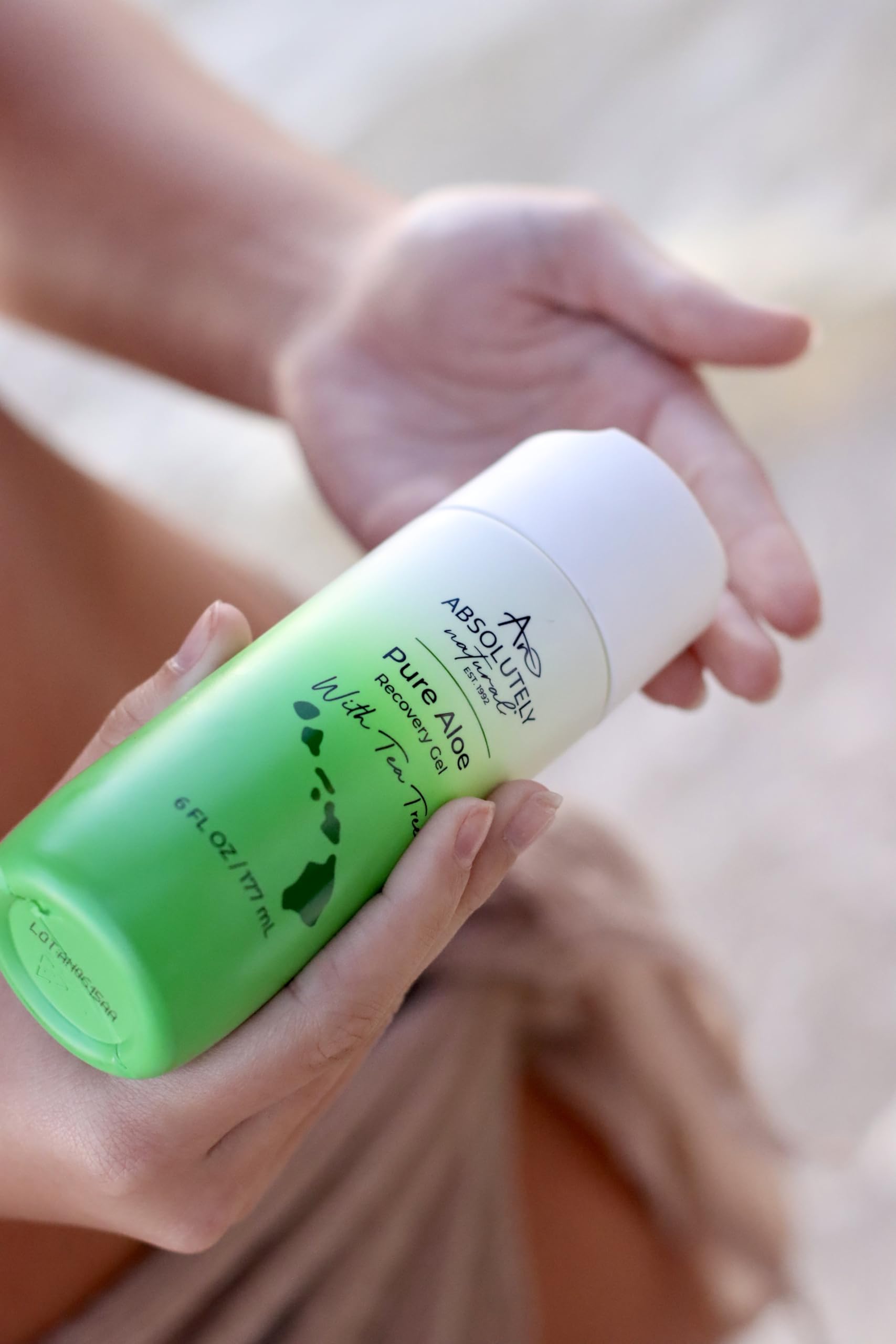 Absolutely Natural formule enrichie vitamine E et eucalyptus pour nourrir.