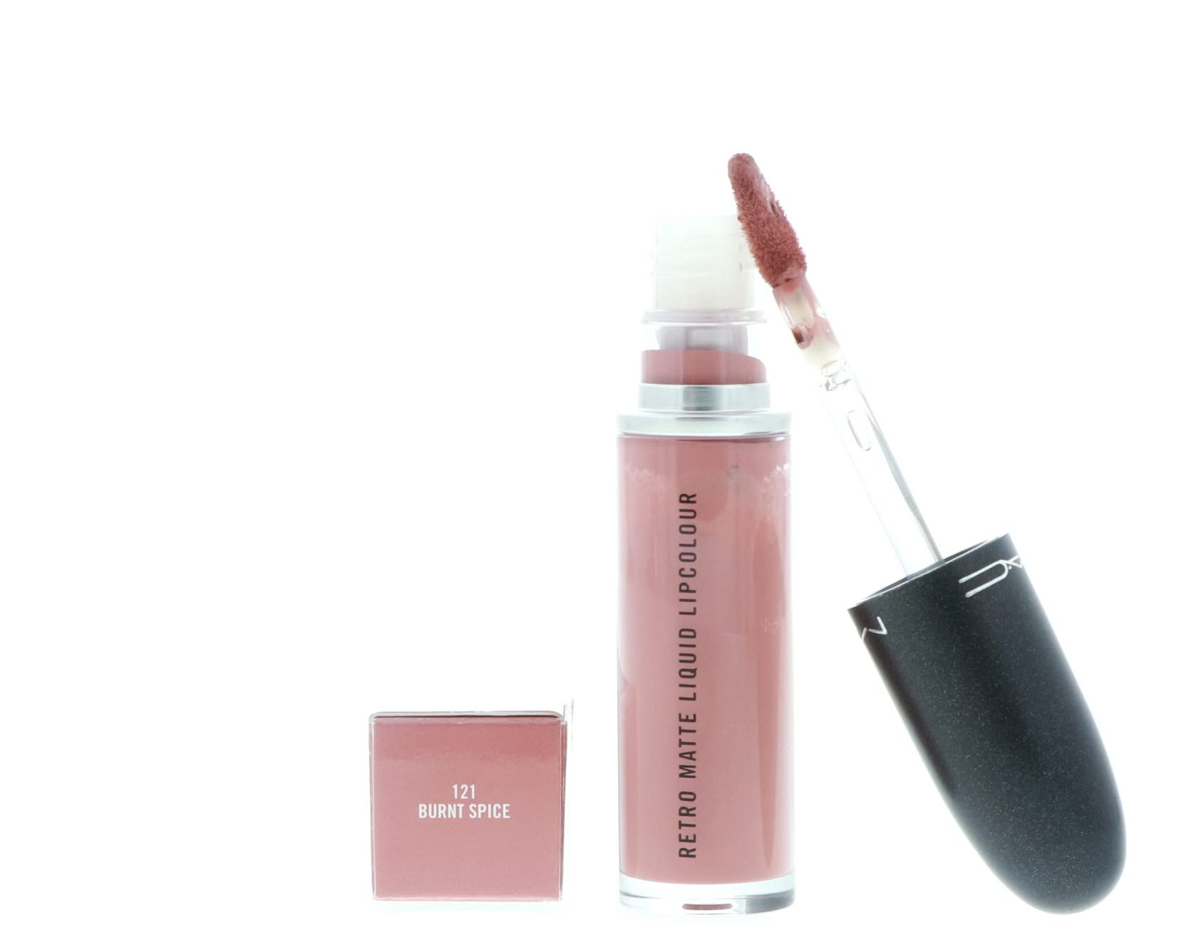 AcM MAC Retro Matte Lip Colour Burnt Spice, échantillon sur lèvres, fini velouté et confortable