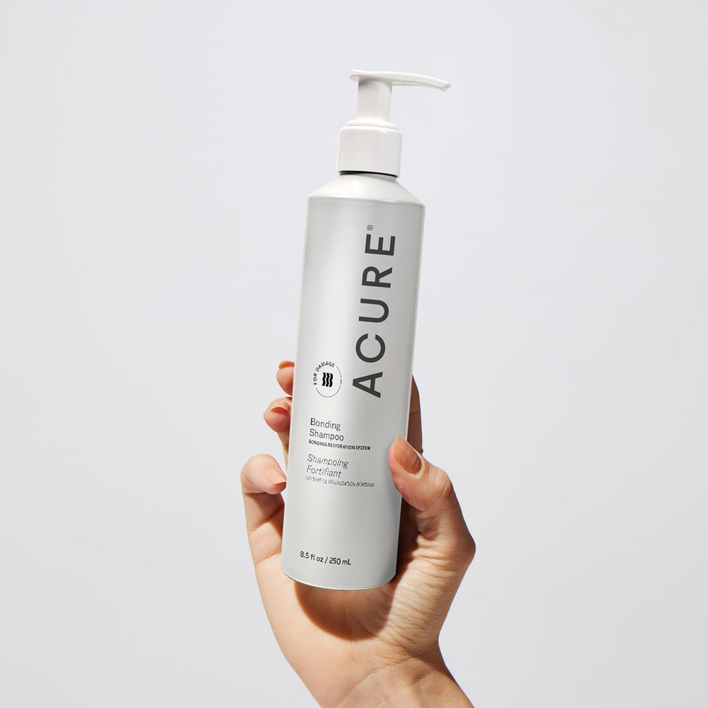 Acure Bonding Shampoo vegan sans parabènes et sans sulfates, respectueux des cheveux.