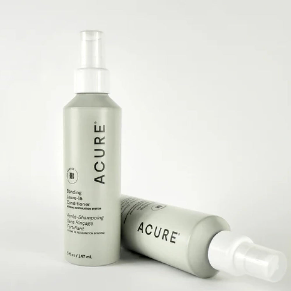 Acure Bonding – cheveux bouclés, définition et souplesse.