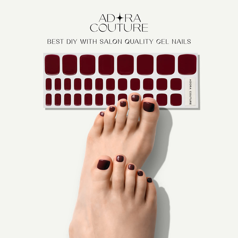 Différents designs Adora Couture pour styles classiques et audacieux.