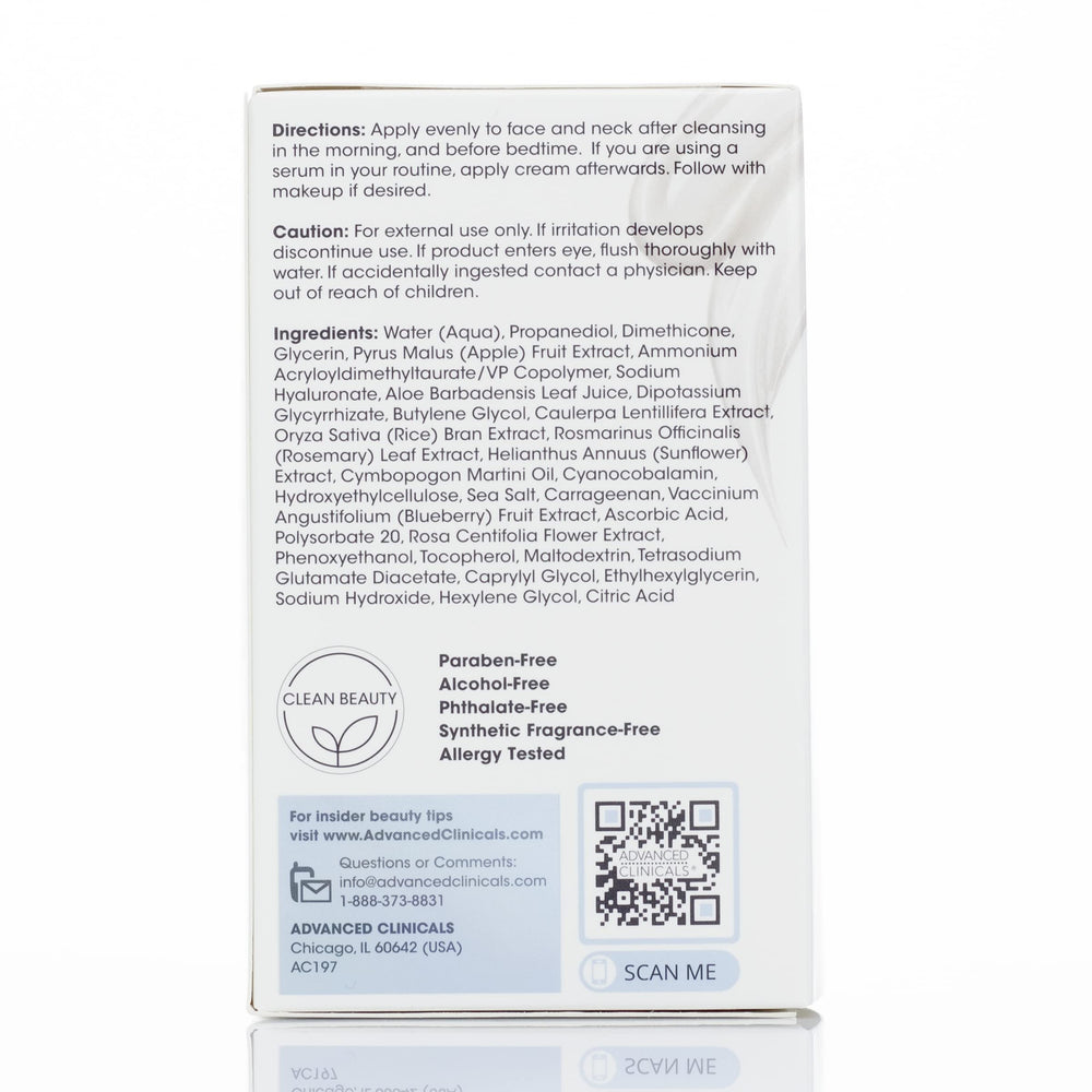 Advanced Clinicals flacon pompe facilite l’application sur le visage et le cou.