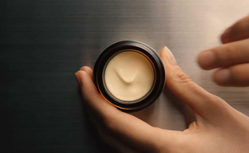 Aesop Crème Visage Camellia Nut — formule vegan sans parabènes et sans cruauté animale