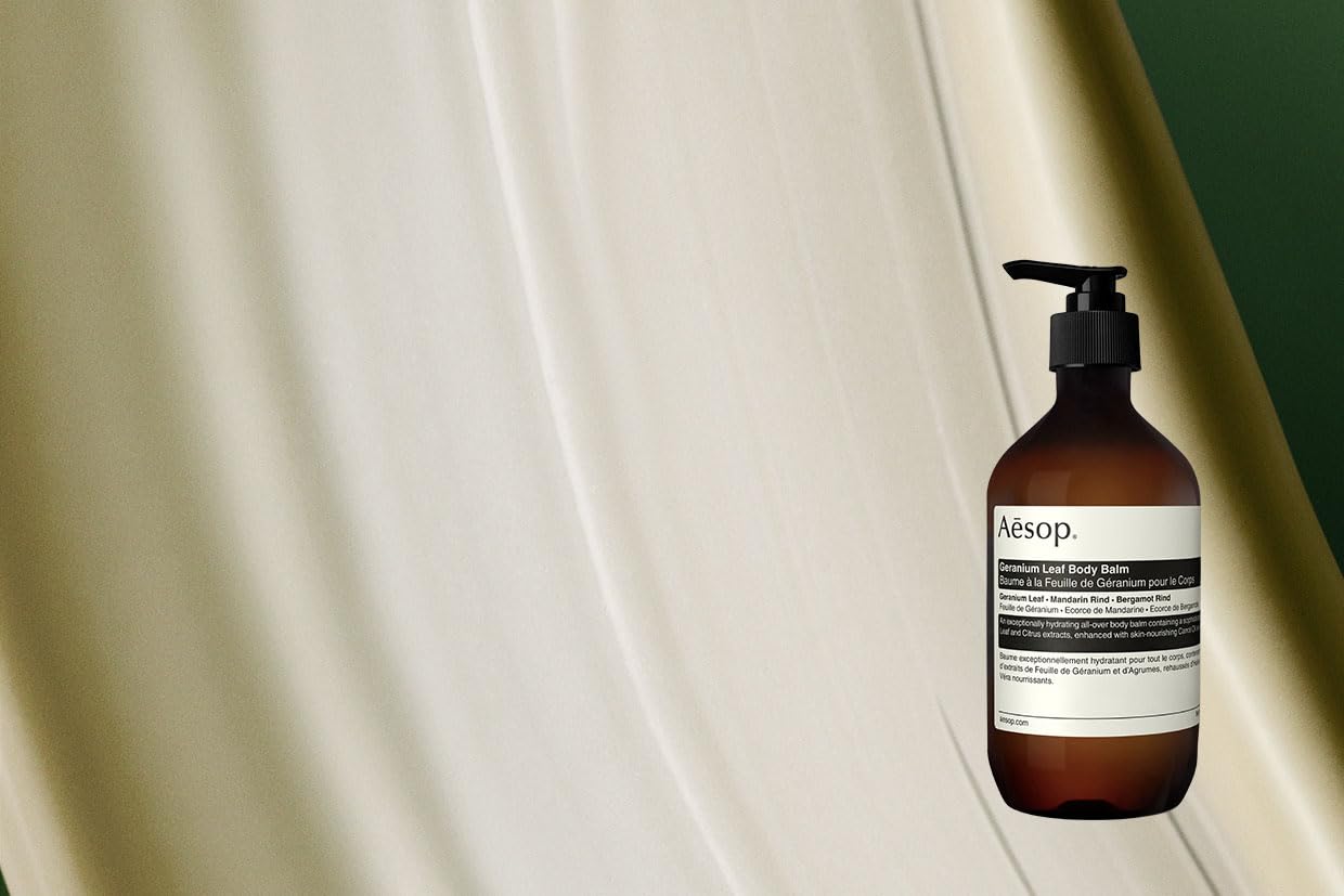 Huile de noix, nutrition profonde pour la peau.