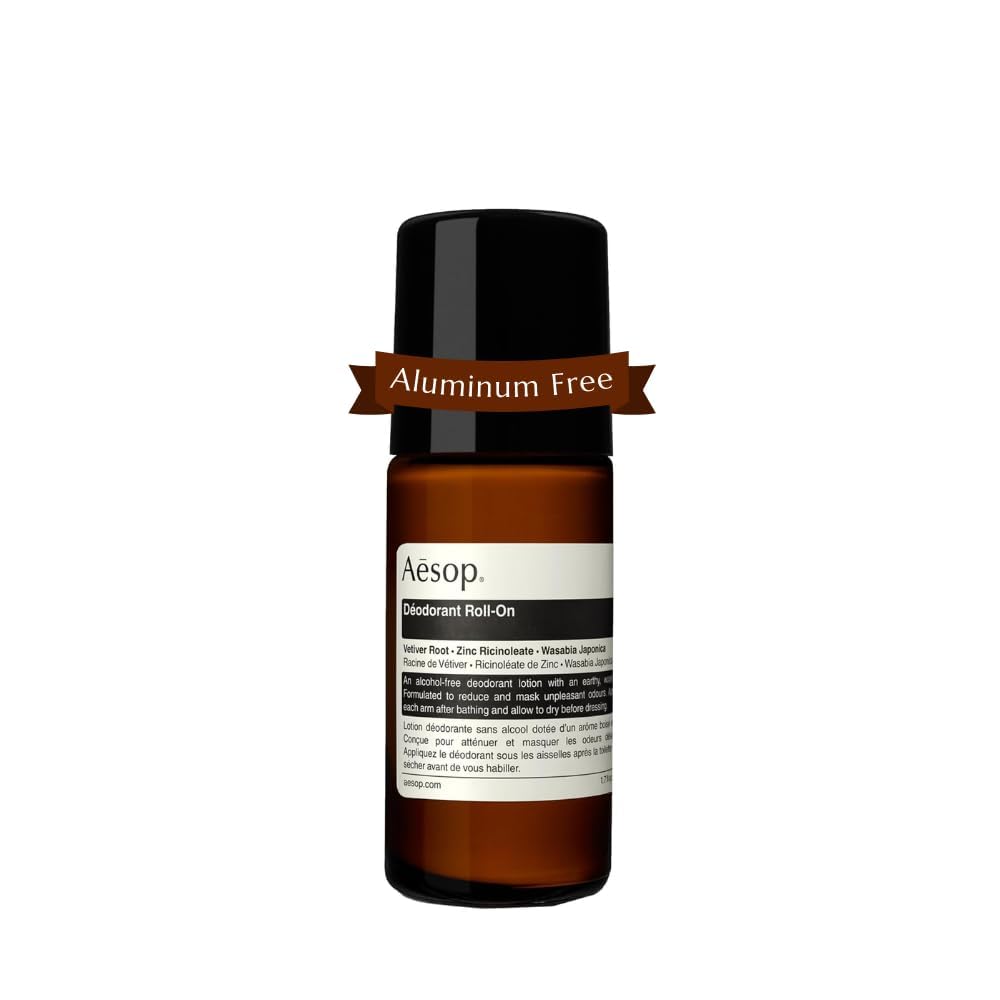 Flacon du déodorant bille Aesop, pratique et sans alcool pour une utilisation quotidienne.