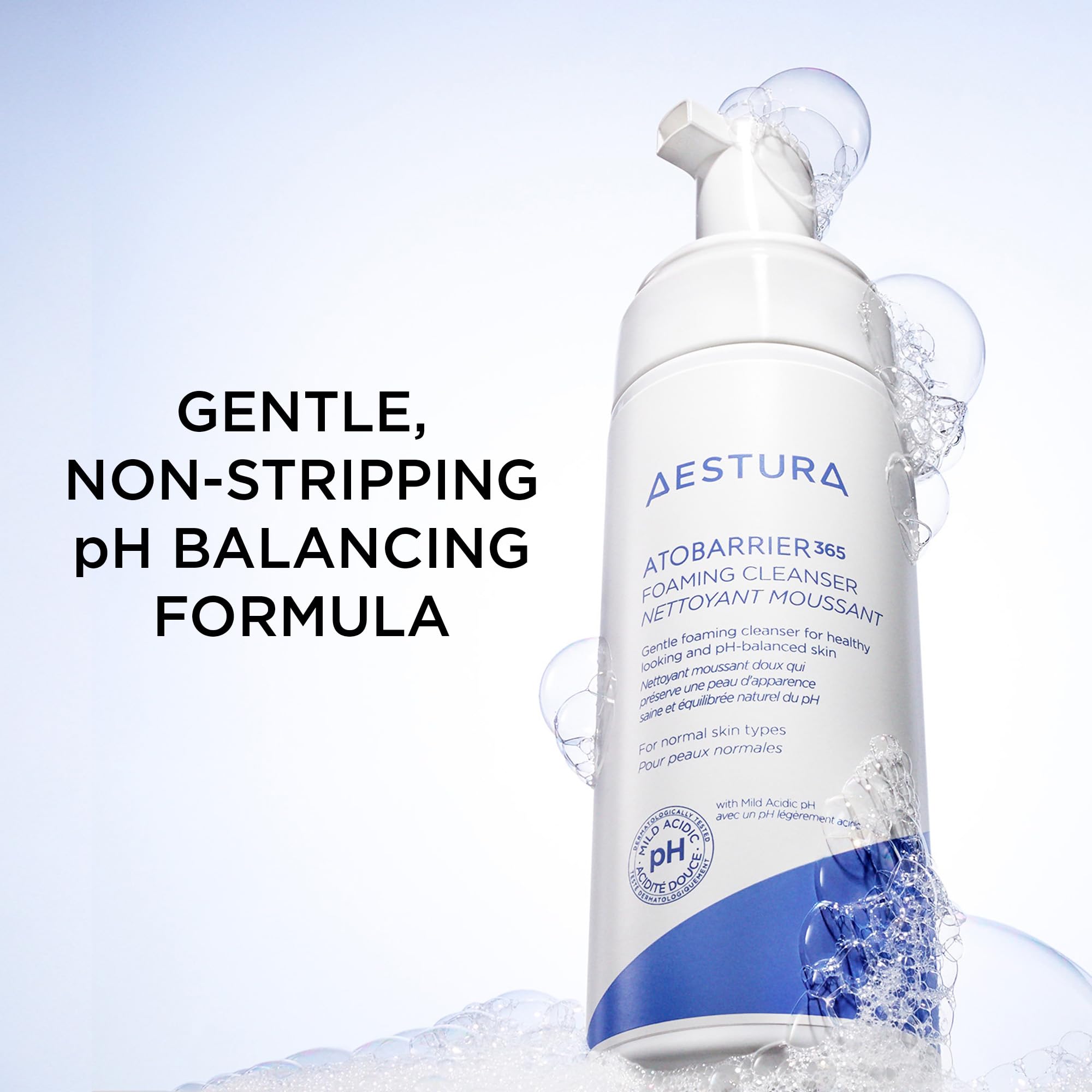 AESTURA ATOBARRIER365 texture mousse visage pour nettoyage en douceur.