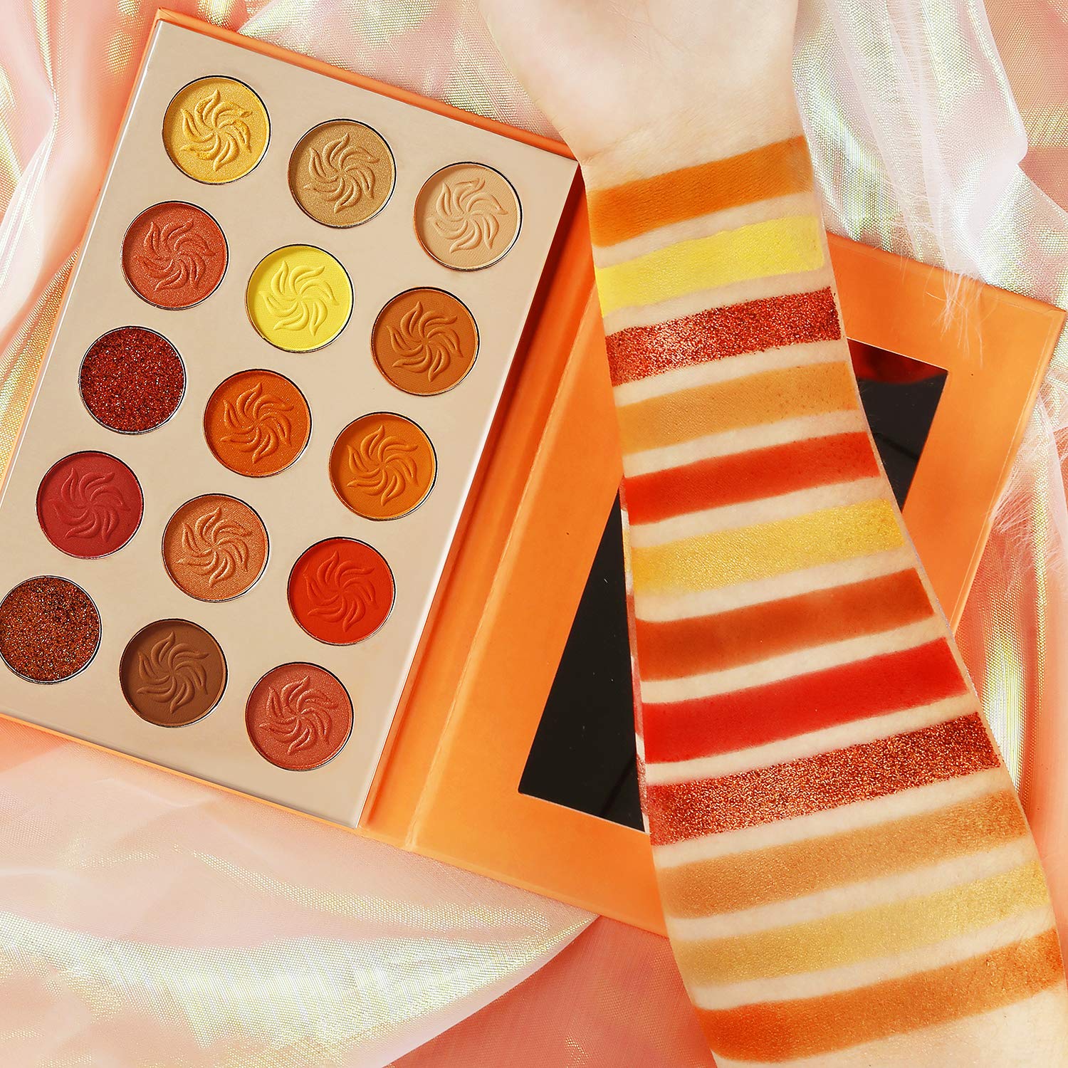 Afflano ombres corail-orange étincelant pour des accents vibrants et féminins.