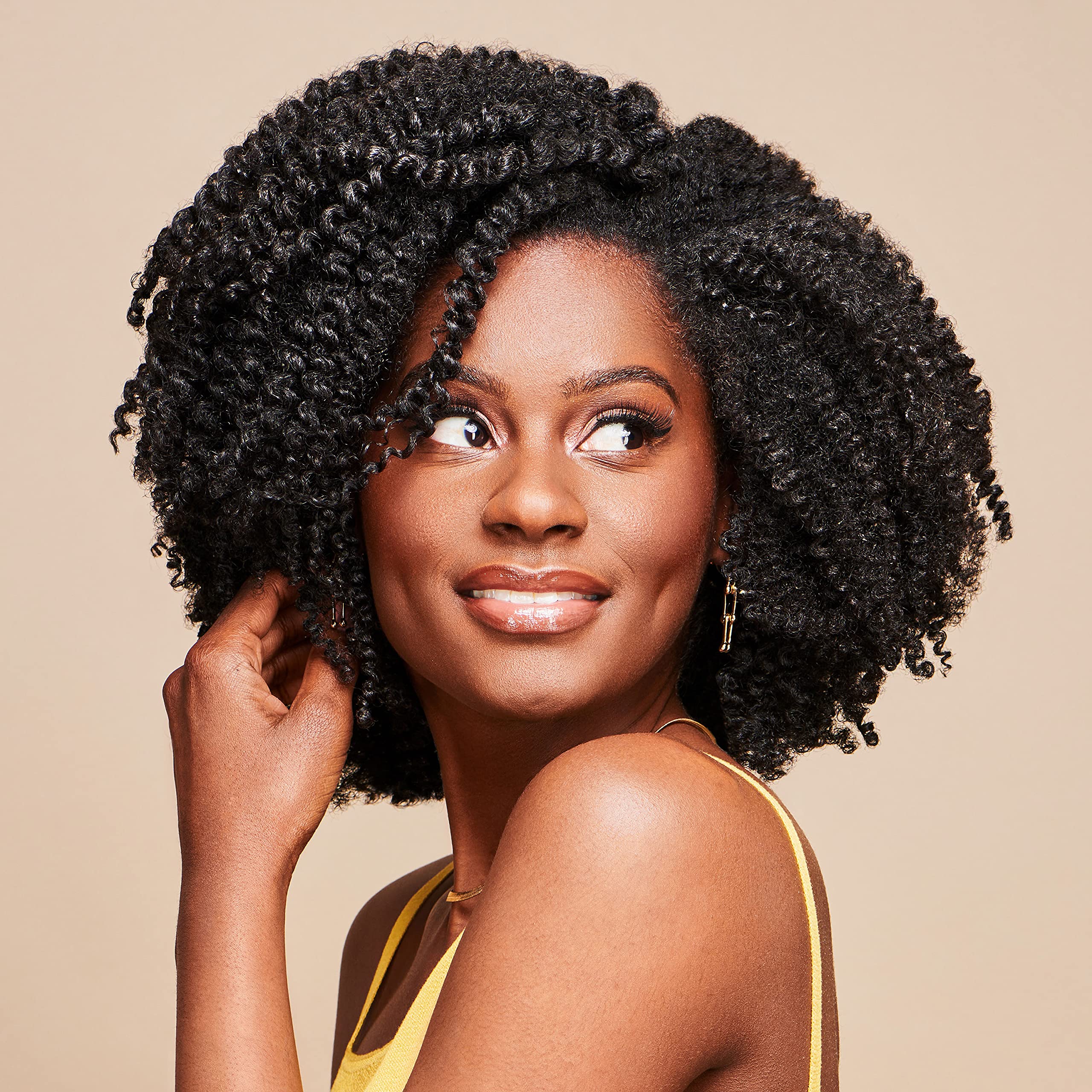 Ingrédients naturels sans parabènes ni sulfates pour cheveux plus sains.
