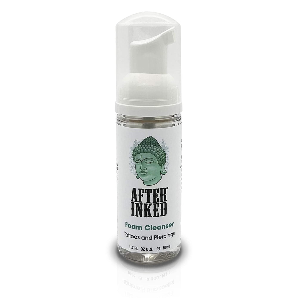 After Inked flacon-mousse-nettoyant tatouage pour une hygiène douce et efficace.