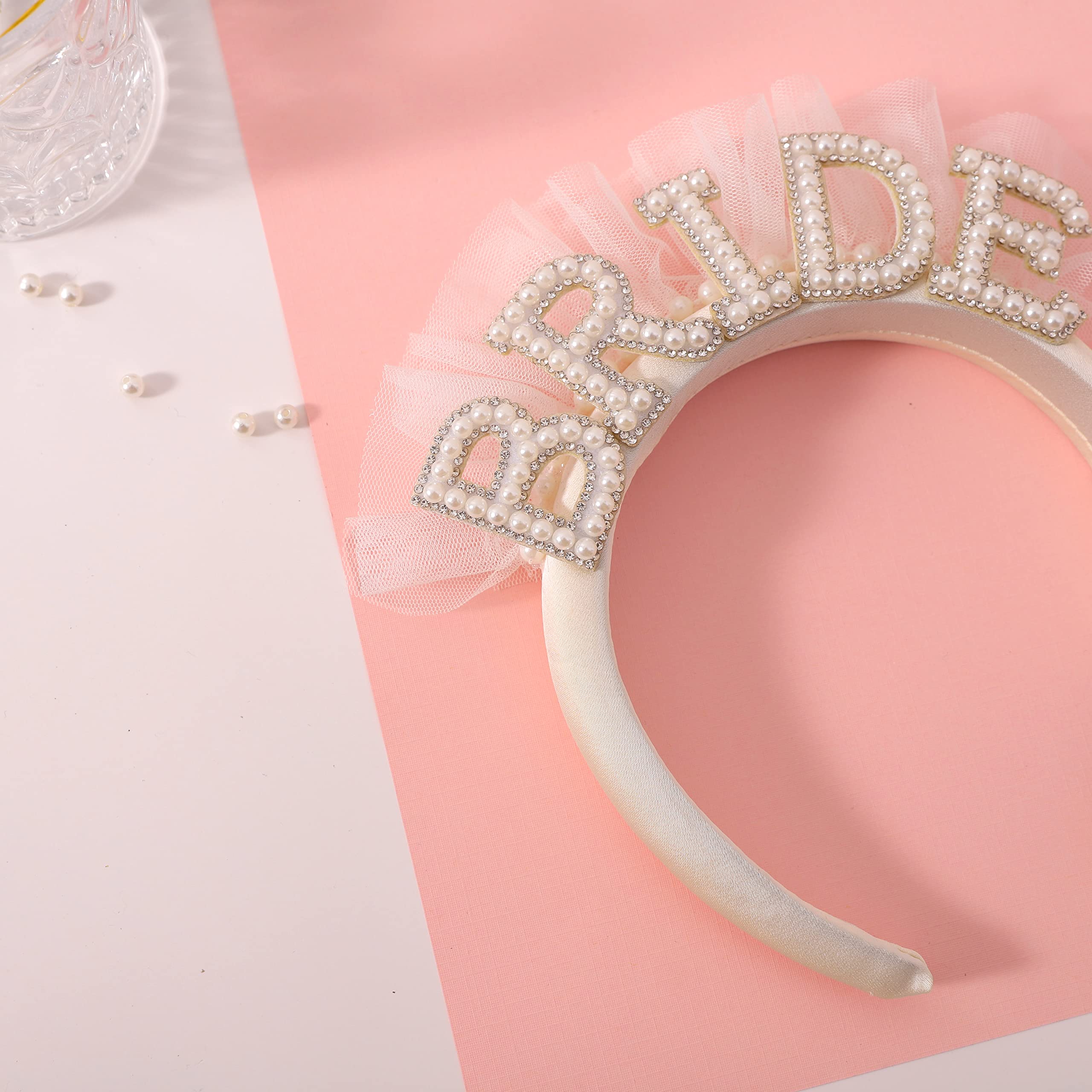 Agkvw motif BRIDE perles et strass: touche romantique pour le moment nuptial.